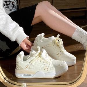 Zapatos de tabla con cojín de aire de suela gruesa ins Chao 2024 nueva pareja contraste de color zapatos de monopatín casuales zapatos para caminar - Product Image 1