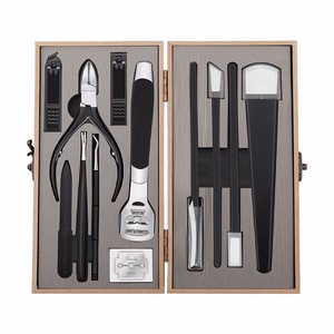 ชุดมีดทำเล็บเท้า กรรไกรตัดเล็บพร้อมคีมมีร่อง เครื่องมือใช้ในบ้านที่ทนทานสำหรับการดูแลเล็บมือและเล็บเท้าสำหรับผู้ใหญ่ - Product Image 2