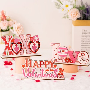 Ensemble de décorations en bois en forme de cœur pour la Saint-Valentin, style lettre d'amour, taille moyenne, pour intérieur, mariage, fête, quatre pièces (A, B, C, D) - Product Image 4