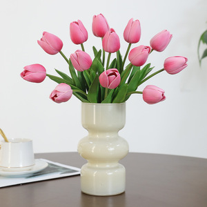Mini Ramo de Tulipanes Rosados de Espuma Plástica, Alta Simulación, Estilo Nórdico, Decoración para el Hogar, Adorno de Mesa, Decoración de Primavera - Product Image 1