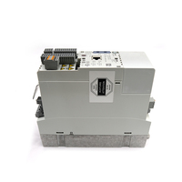 Variateur de fréquence Lenze 8400 HighLine 230V 0,75 kW / 1,0 HP E84AVHCE7512SX0 Drive en stock