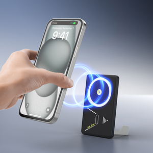 2025 Venta caliente Banco <span class=keywords><strong>De</strong></span> Potencia Venta al por mayor Carga rápida Soporte magnético inalámbrico Mini 5000mAh Banco <span class=keywords><strong>de</strong></span> energía para teléfono móvil - Product Image 1