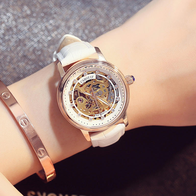 Rose gold-white leather