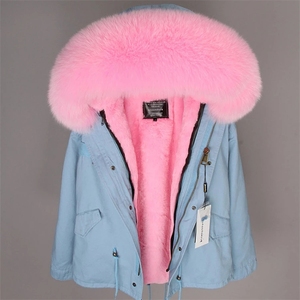 Vente en gros de manteaux d'hiver pour femmes en fausse fourrure rose à <span class=keywords><strong>capuche</strong></span>, <span class=keywords><strong>parka</strong></span> courte en fourrure rose pour <span class=keywords><strong>femme</strong></span> - Product Image 2