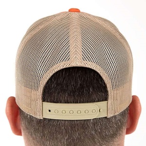 หมวกเบสบอลผ้าฝ้ายแฟชั่น ดีไซน์สปอร์ตแบบ Snapback ปรับขนาดได้ เหมาะสำหรับกิจกรรมกลางแจ้ง  รับสกรีนโลโก้ หมวกปั่นจักรยาน หมวกกันน้ำ หมวก Trucker - Product Image 3