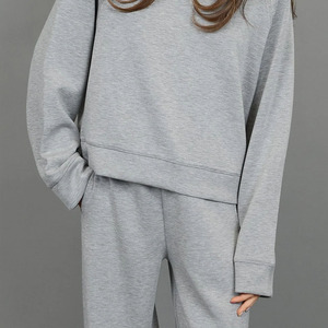 Vêtements de sport pour femmes sur mesure Tenue décontractée d'été Pantalon en molleton à jambes larges en coton mélangé plissé - Product Image 3