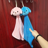 Serviette de compagnie apaisante personnalisée en gros avec logo brodé motif chien de dessin animé, serviette de maison à suspendre, compagnon de sommeil