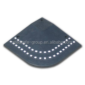 टिकाऊ रबर गति बंप यातायात सड़क सुरक्षा पैदल यात्री रैंप ड्राइववे तेजी से गति के लिए हम्प पर रोक रहे हैं - Product Image 2