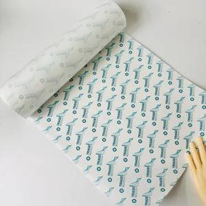 Película protectora adhesiva transparente impermeable desechable para uso médico OEM, rollo de vendaje con LOGO personalizado, película de PU para apósitos, tamaño personalizable - Product Image 2