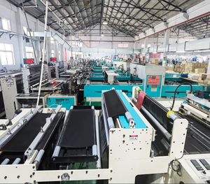 Sacs à ordures en plastique personnalisés à usage intensif 1M-2M grands sacs poubelle noirs à attache croisée pour entrepreneur pour mouchoir en papier et tampons - Product Image 5