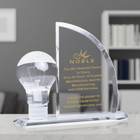 Nouveau design personnalisé gravure Edison Crystal ampoule trophée prix