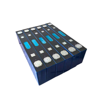 Cellule de batterie LiFePO4 prismatique OEM 3,2 V 127 Ah de qualité A pour applications solaires, véhicules électriques, systèmes de stockage d'énergie (ESS), voiturettes de golf et applications marines