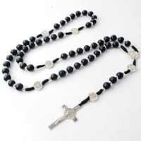 Chapelet catholique en perles de bois bleu foncé pour homme