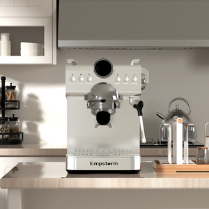 Cafetera 3 en 1 CB1 para Uso Doméstico, Sistema de Preparación Semiautomático, Cappuccino, Espresso, Café Frío - Product Image 4