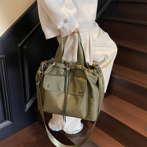 <span class=keywords><strong>Sac</strong></span> fourre-tout <span class=keywords><strong>à</strong></span> cordon personnalisé <span class=keywords><strong>Sac</strong></span> <span class=keywords><strong>à</strong></span> <span class=keywords><strong>main</strong></span> pour femmes Sports et loisirs de plein air <span class=keywords><strong>Sac</strong></span> <span class=keywords><strong>à</strong></span> bandoulière pour le shopping et les voyages - Product Image 6