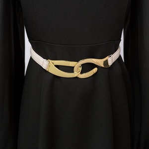 Venta al por mayor de lujo catálogo diseñador doble C cinturones ajustable cintura elástica 2cm ancho cintura cinturón vestido traje decoraciones cinturones - Product Image 2
