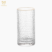 Verres à eau de style japonais à bord doré et à motif marteau Coupe en relief Verre Highball en cristal clair