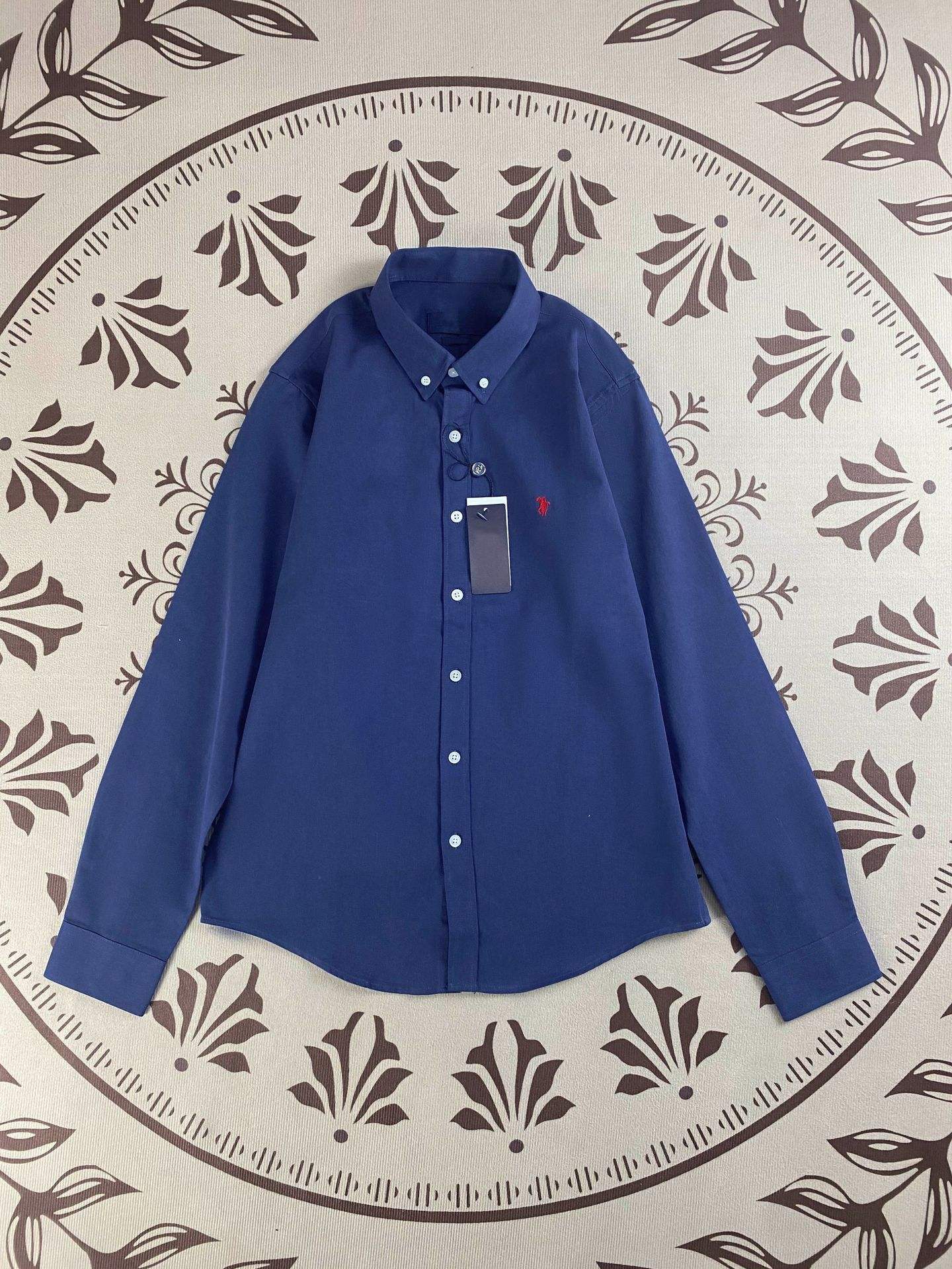 สีน้ำเงินกรมท่า