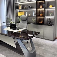 Table de bureau de luxe et sophistiquée, artisanat unique, design moderne et épuré.