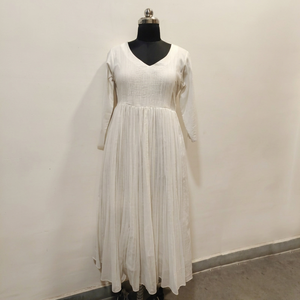 Robe longue blanche unie vintage à col en V pour femme, coupe droite, décontractée, printemps-été, 100 % coton, manches longues, couleur unie - Product Image 1