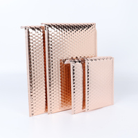 Enveloppes en plastique personnalisées avec logo imprimé en feuille d'or métallique, enveloppes rembourrées, sacs d'expédition, enveloppes poly, enveloppes à bulles