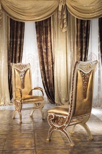 Vitrines en bois de style rococo, meubles anciens, armoires en bois pour salon - Product Image 5
