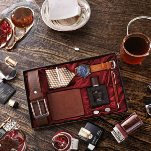 2025 xu hướng kinh doanh Bộ quà tặng dành cho nam giới bao gồm cả vành đai đồng hồ kính mát Ví Móc Chìa Khóa Chữ ký bút cho Giáng sinh - Product Image 1