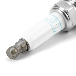 Busi NGK Asli, Kualitas Tinggi 95712 LZFR6AP11GS untuk Honda 1.3 Hybrid (ZE2) 2009-, Infiniti 35 2002-2008 - Product Image 2