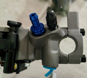 Pièces de modification de <span class=keywords><strong>moto</strong></span> pour motos sportives - Maître-<span class=keywords><strong>cylindre</strong></span> de <span class=keywords><strong>frein</strong></span> hydraulique à commande directe avec levier d'embrayage réglable - Product Image 6