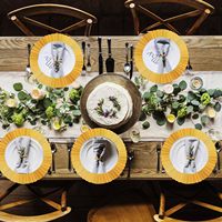 Assiette de présentation en plastique peinte par pulvérisation, style occidental, pour mariage, hôtel, fête, design moderne et minimaliste, forme irrégulière, motif uni
