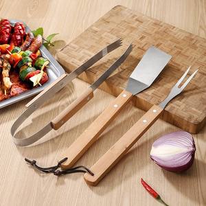 ชุดบาบีคิว3ชิ้นทำจากไม้ไผ่อลูมิเนียมโลหะประกอบด้วยส้อมปลอมไม้สำหรับทำอาหารกลางแจ้งการทำความสะอาดการอบการเตรียมอาหาร - Product Image 3