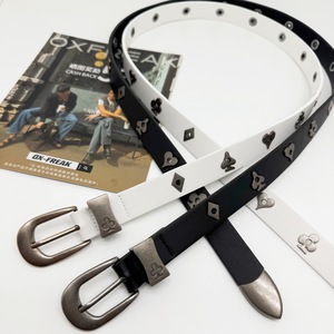 Accessoires de ceinture en métal en forme de cœur de style occidental, unisexes, réglables, rétro, polyvalents, uniques, en cuir clouté - Product Image 1