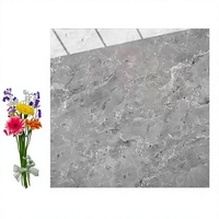 Carreaux de sol en porcelaine modernes imitation texture marbre gris pour salle de bain, salle à manger, villa, 800x800mm