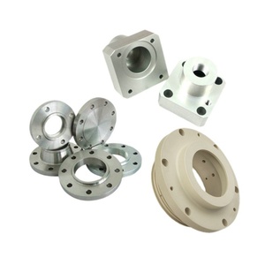 Cubes en laiton massif usinés sur commande par tournage CNC, avec services d'électro-érosion à fil et de brochage, pour bougeoirs - Product Image 3