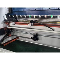 Machine de pliage électrique 130T/4000 AX68T 4 + 1 axes Machine automatique de presse plieuse de tôle d'acier CNC