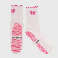 Chaussettes antidérapantes en coton pour femmes, motif brodé cerise, livraison rapide, chaussettes de yoga et de pilates