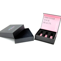 Cajas de embalaje de cartón corrugado reciclables con logotipo de tamaño personalizado exquisito plegables