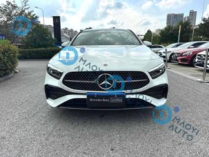 Para <span class=keywords><strong>Mercedes</strong></span>, para el Modelo A180L 2023, Sedán Compacto de Lujo con Características Avanzadas y Diseño Elegante - Product Image 2