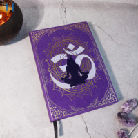 Lila Om-Symbol Hardcover Tarot-Tagebuch PU Handgefertigtes Personalisiertes Spirituelles Manifestations-Notizbuch für Yoga Meditation Neujahr