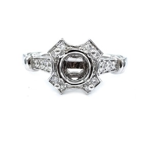 Chine Usine Livraison Rapide De Haute Qualité 18k Solide Or Blanc Véritable Diamant Forme Ronde Classique Bague De Fiançailles Pour Les Femmes De Mariage - Product Image 1
