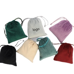 Bolsas <span class=keywords><strong>de</strong></span> Terciopelo con Cordón y Colores Personalizables para Joyería, Collares, Pulseras y Pendientes - Product Image 1