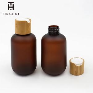 Bouteilles en plastique PET ambrées givrées de 100 ml, 200 ml, 300 ml, 400 ml, 500 ml avec couvercle en bambou, bouteilles de shampoing en bambou - Product Image 2