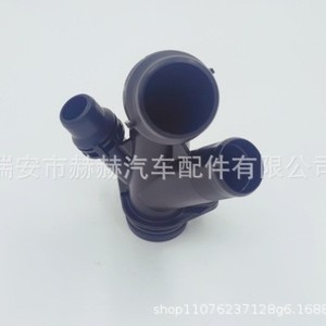 Lr094089 ท่อน้ำยางบายพาสสำหรับเชอรี่ จากัวร์ แลนด์โรเวอร์ สปอร์ต อีโวคเปลี่ยนซ่อม - Product Image 3