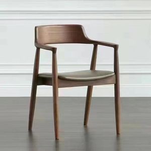 <span class=keywords><strong>Chaises</strong></span> design <span class=keywords><strong>scandinaves</strong></span> <span class=keywords><strong>de</strong></span> haute qualité <span class=keywords><strong>en</strong></span> bois massif <span class=keywords><strong>de</strong></span> frêne, chaise <span class=keywords><strong>de</strong></span> salle à manger Hiroshima <span class=keywords><strong>en</strong></span> cuir nordique pour restaurant - Product Image 6