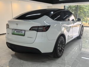 Tesla Model Y Facelift Long Range 2023 d'occasion, électrique, transmission intégrale automatique, R19, conduite à gauche, SUV pour adultes - Product Image 5