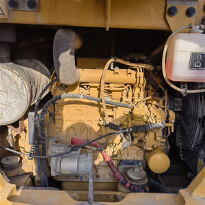 Miniexcavadora Cat 305.5E de segunda mano, Original de Japón, excavadora sobre orugas de 5 toneladas con componente de motor central CAT305.5E2 - Product Image 6