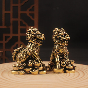 Ornement Qilin en laiton, 2 pièces, décoration Feng Shui pour la maison et le bureau, artisanat du nouvel an chinois - Product Image 4