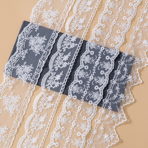 Nuovo Design Personalizzato Eco-Friendly Elegante Nastro <span class=keywords><strong>in</strong></span> Pizzo Francese Bianco Floreale Ricamato <span class=keywords><strong>in</strong></span> <span class=keywords><strong>Cotone</strong></span> 6cm a Bordo Singolo per Abito <span class=keywords><strong>da</strong></span> <span class=keywords><strong>Sposa</strong></span> - Product Image 3