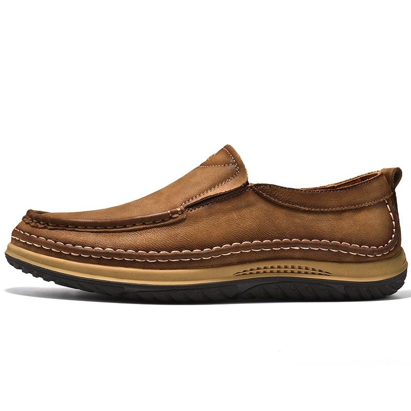 2016 สีกากี