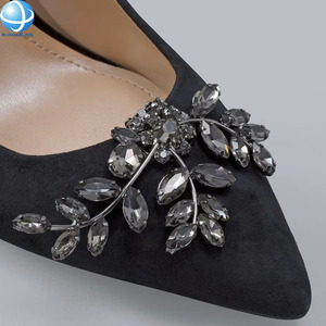 Fermaglio <span class=keywords><strong>per</strong></span> <span class=keywords><strong>scarpe</strong></span> con strass quadrato <span class=keywords><strong>lucido</strong></span> staccabile da donna con tacco alto accessorio <span class=keywords><strong>per</strong></span> decorazione - Product Image 3